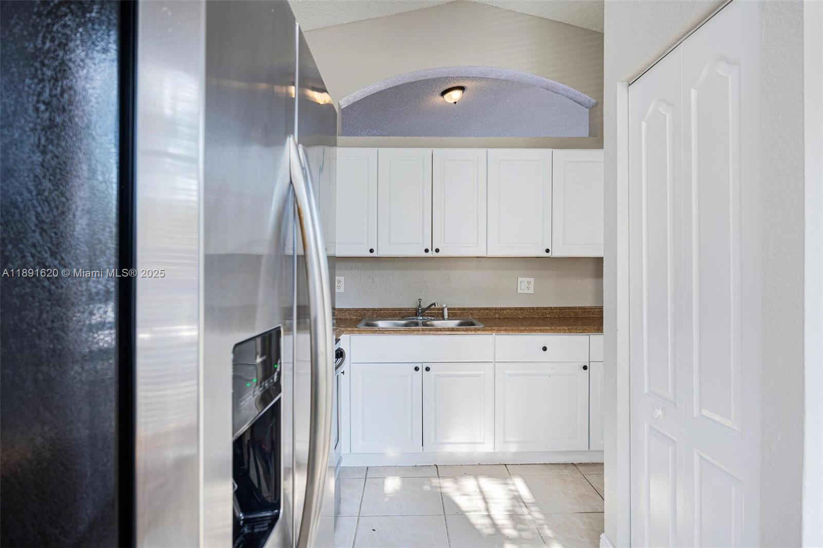 FOREST LAKES COUNTRY GARD - Residential