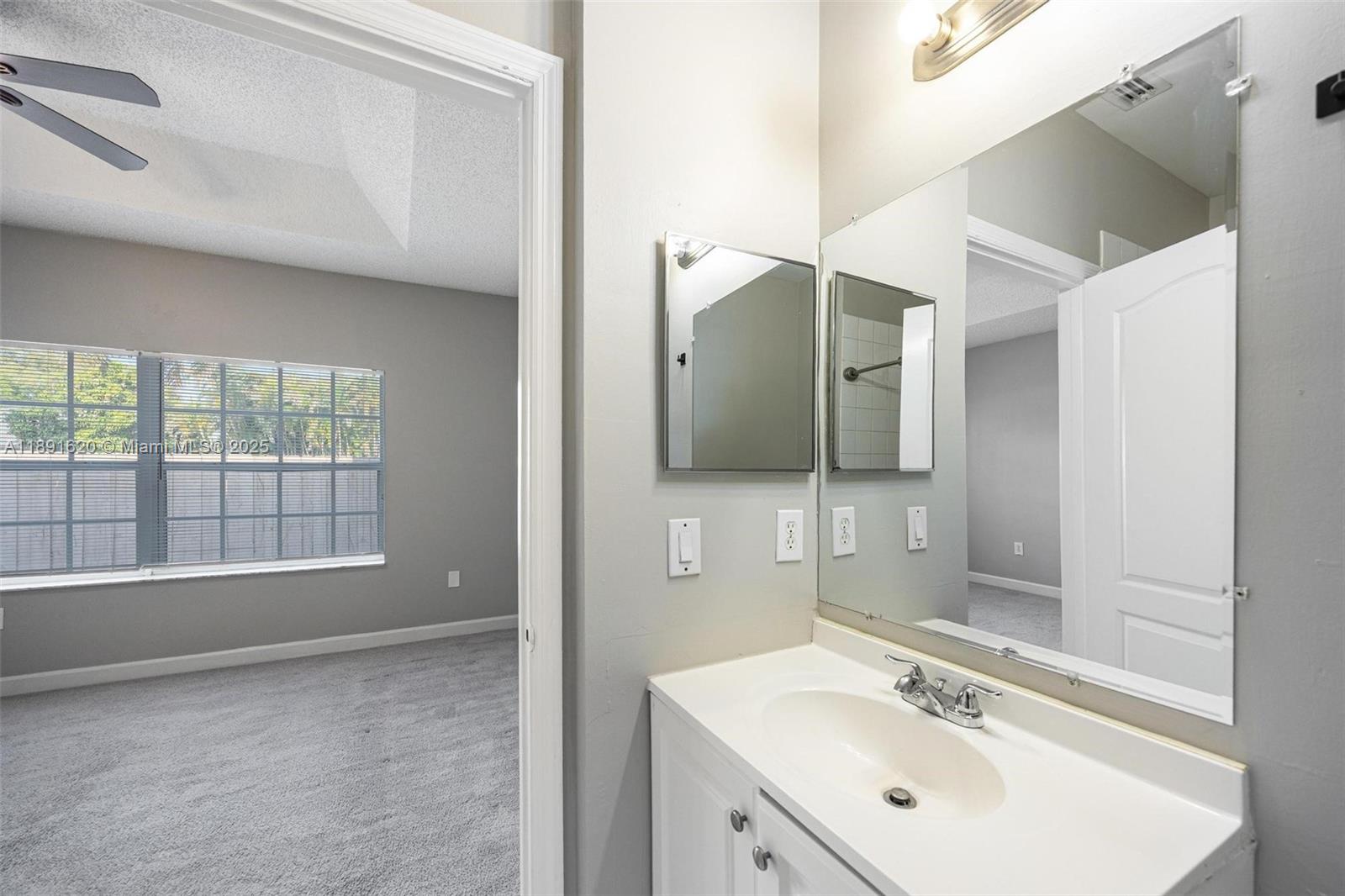 FOREST LAKES COUNTRY GARD - Residential