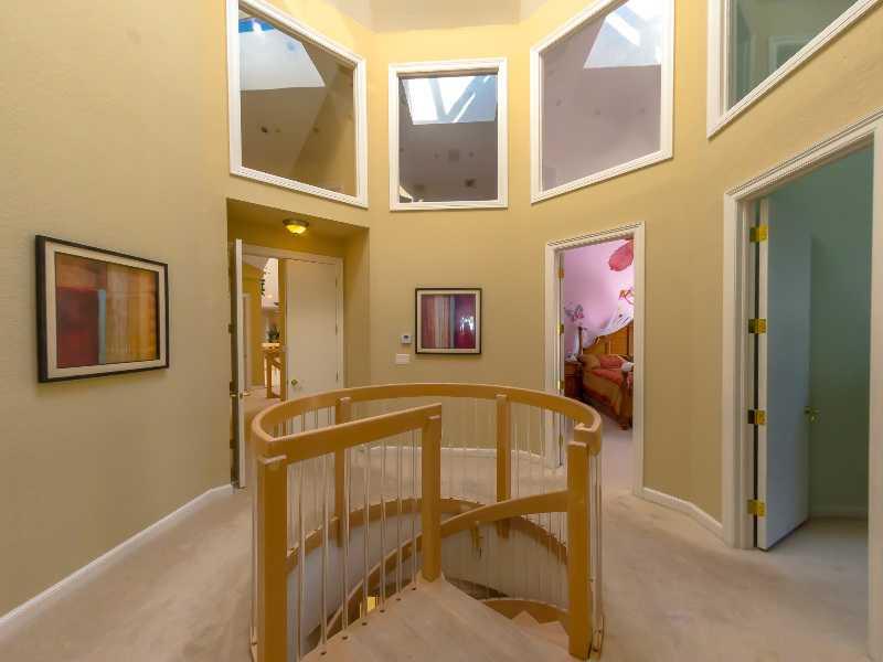 BAY COLONY SECTION OF THE - Residential