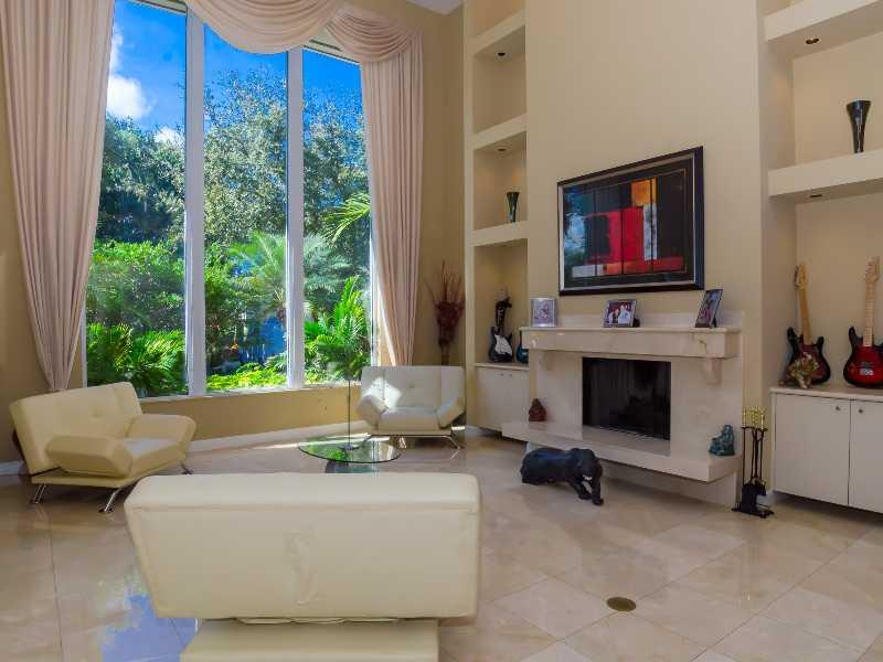 BAY COLONY SECTION OF THE - Residential