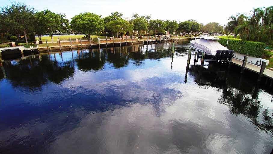 BAY COLONY SECTION OF THE - Residential