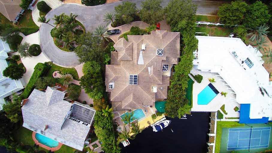 BAY COLONY SECTION OF THE - Residential