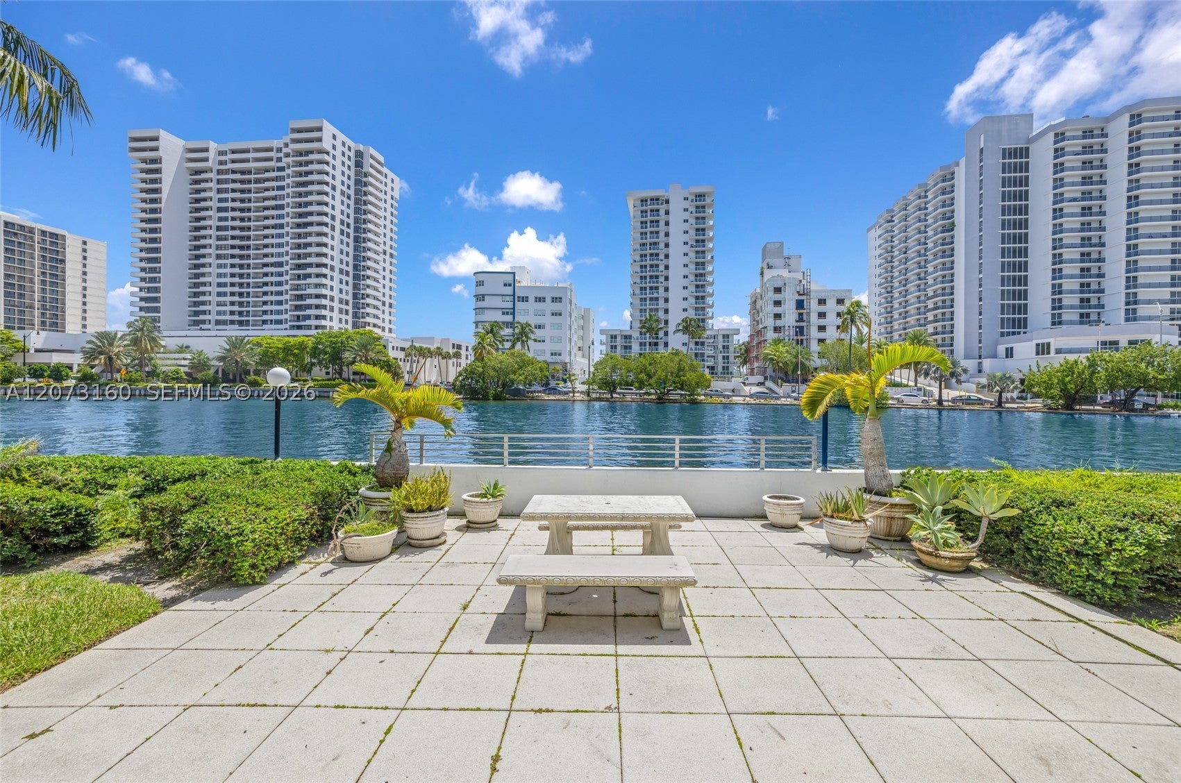 2445 Lake Pancoast Dr 4