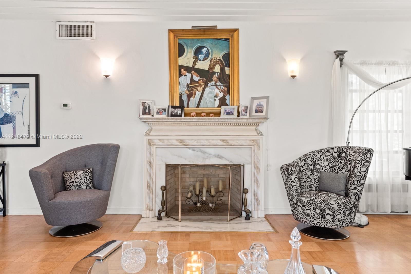 BELLE MEADE - Residential