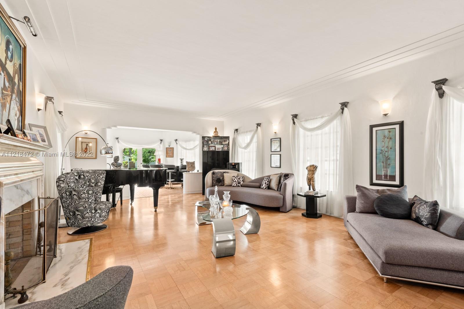 BELLE MEADE - Residential