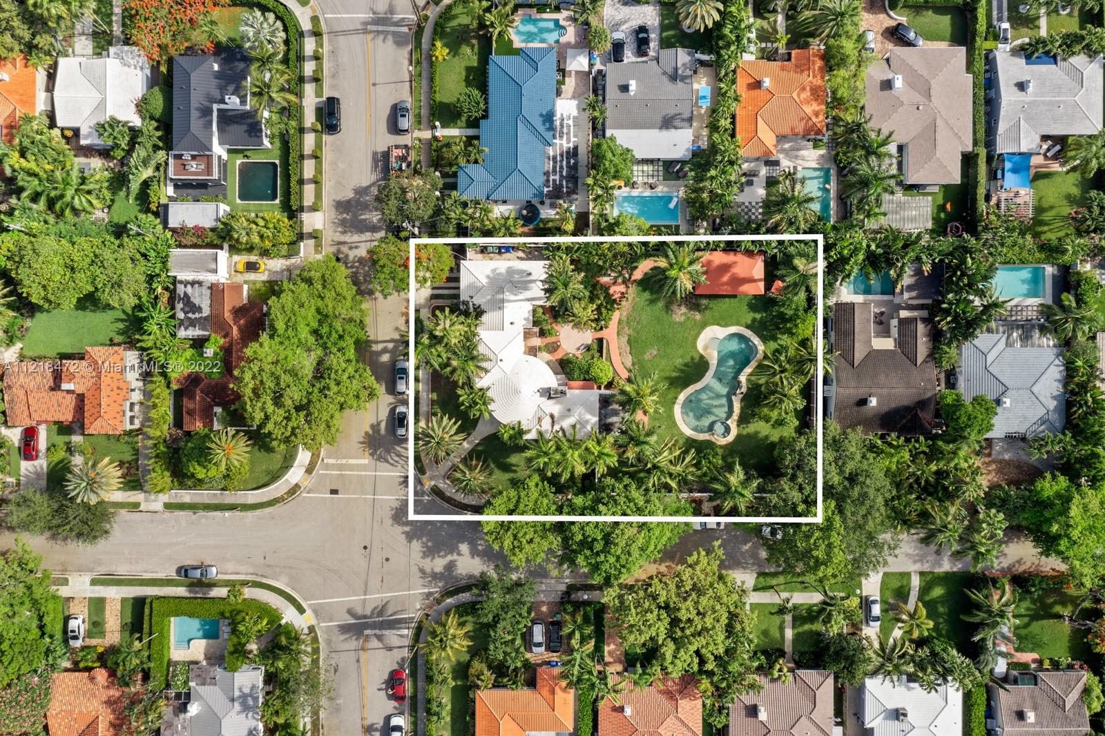 BELLE MEADE - Residential