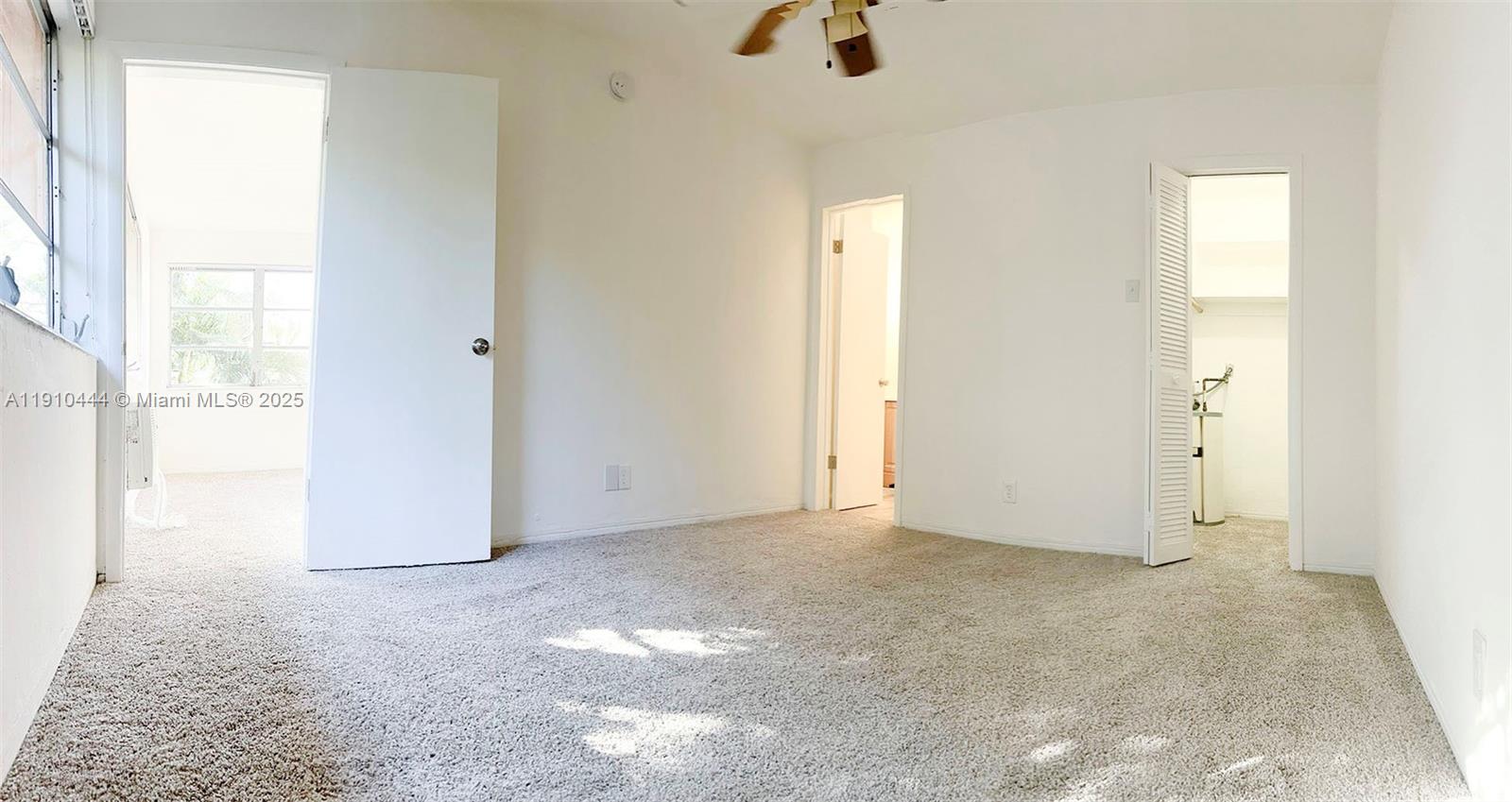 IMPERIAL POINT 3RD SEC - Residential Lease