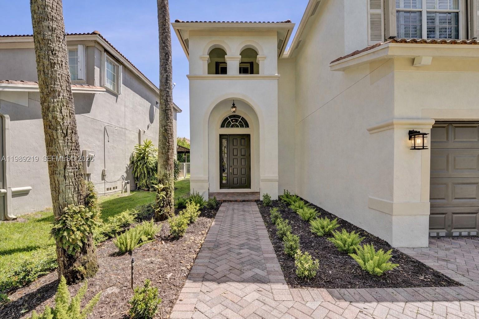 ISLES AT WESTON - Residential