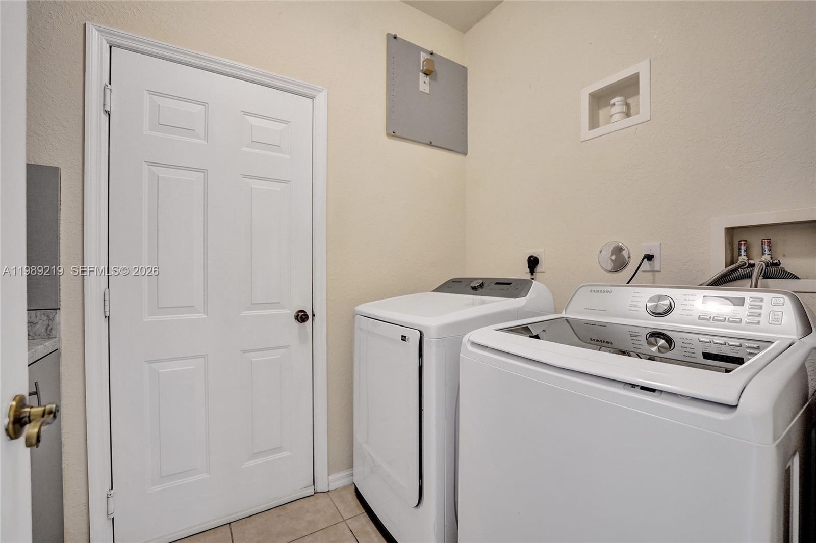 ISLES AT WESTON - Residential