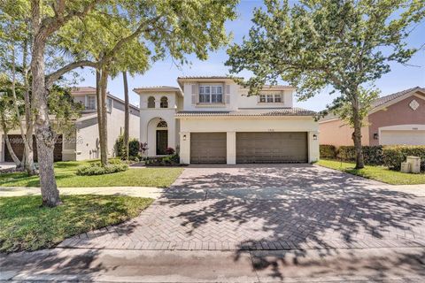 Photo of 3936 Cascade Ter, Weston, FL 33332 (MLS # A11989219)
