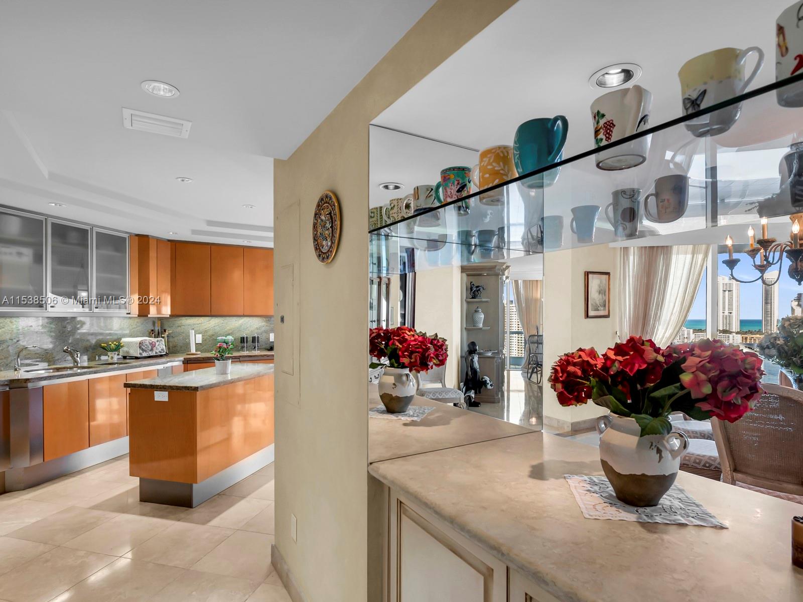 2600 ISL BLVD WILLIAMS IS - Residential