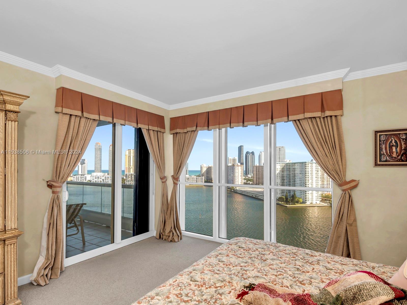 2600 ISL BLVD WILLIAMS IS - Residential