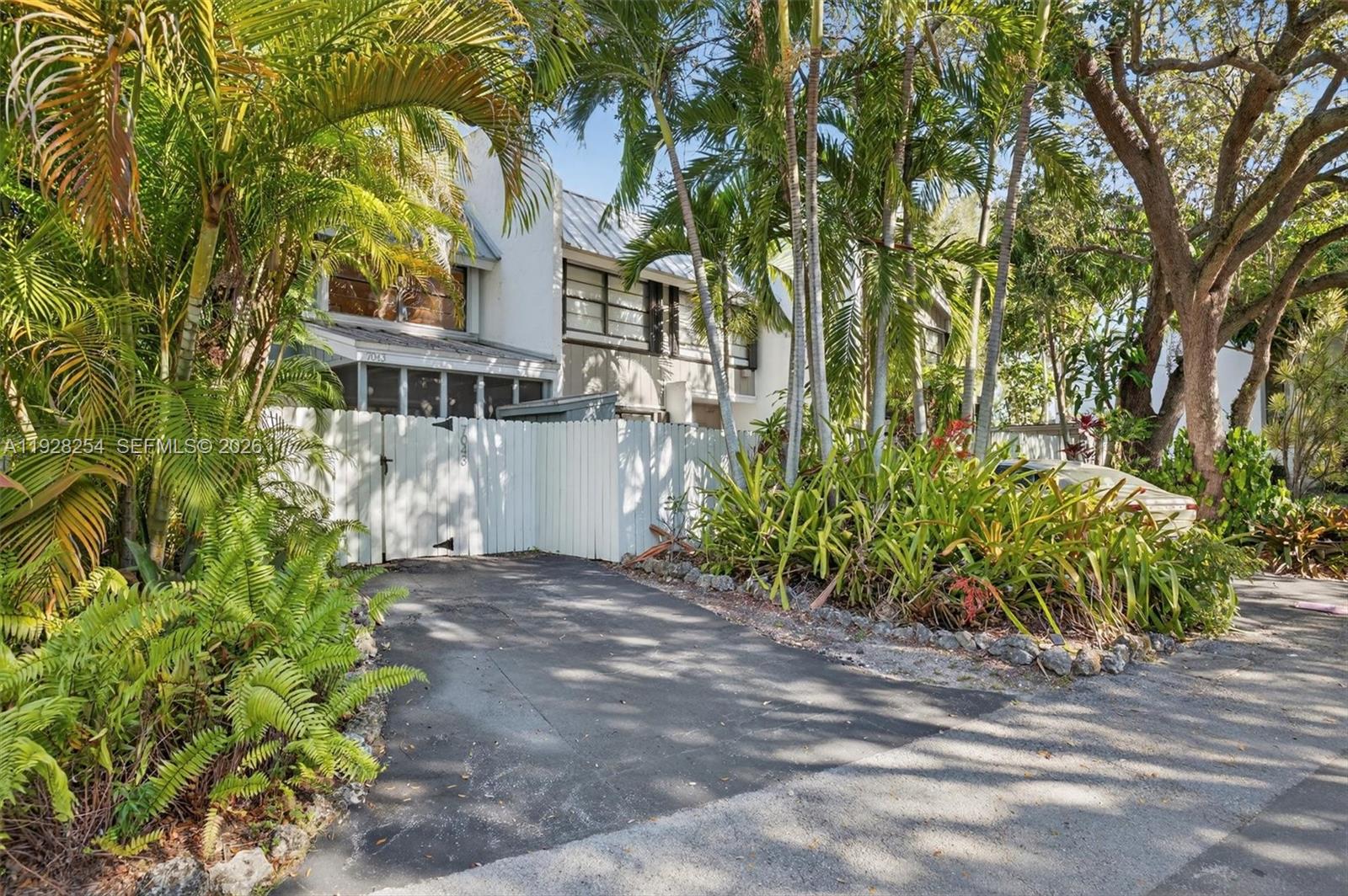 LAKERIDGE SEC 1 - Residential