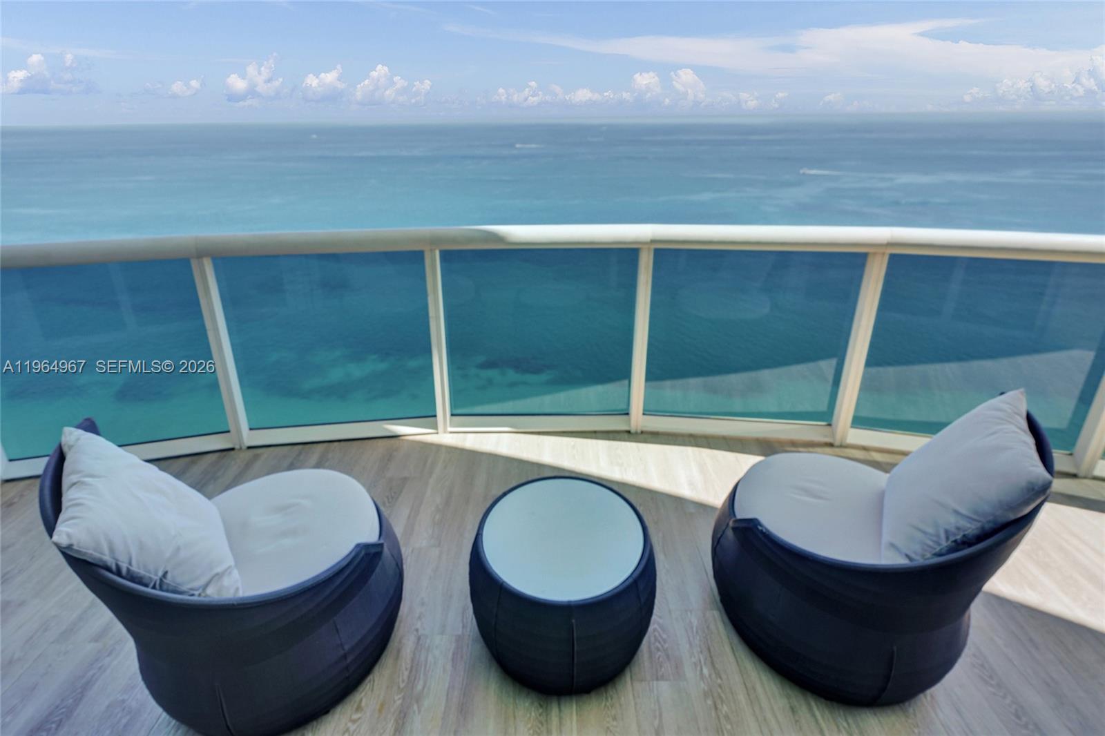 TDR TOWER II CONDO - Residential