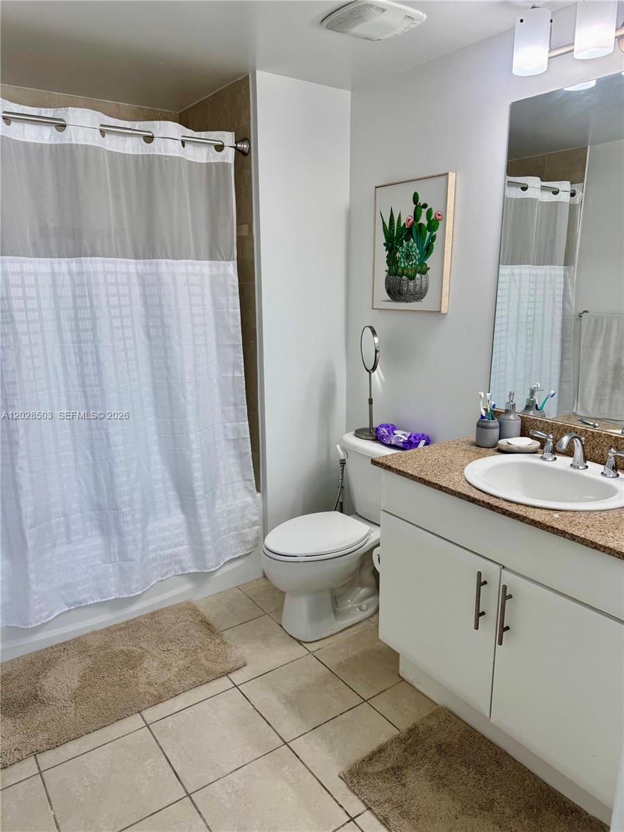 TERRAZAS RIVERPARK VILLAG - Residential