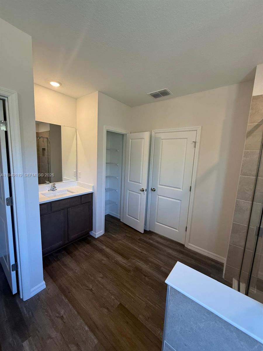 ANGELINE - Residential