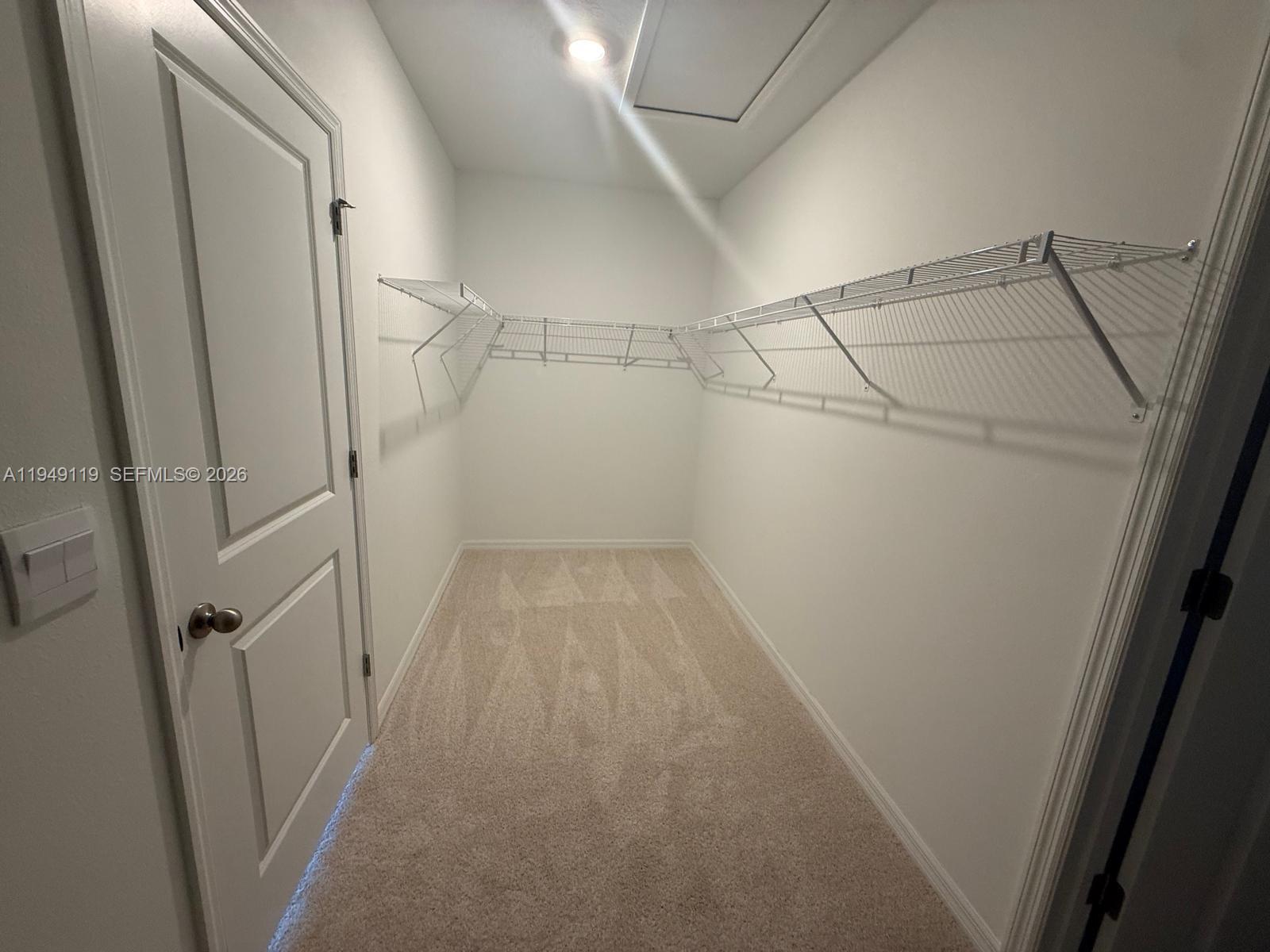 ANGELINE - Residential