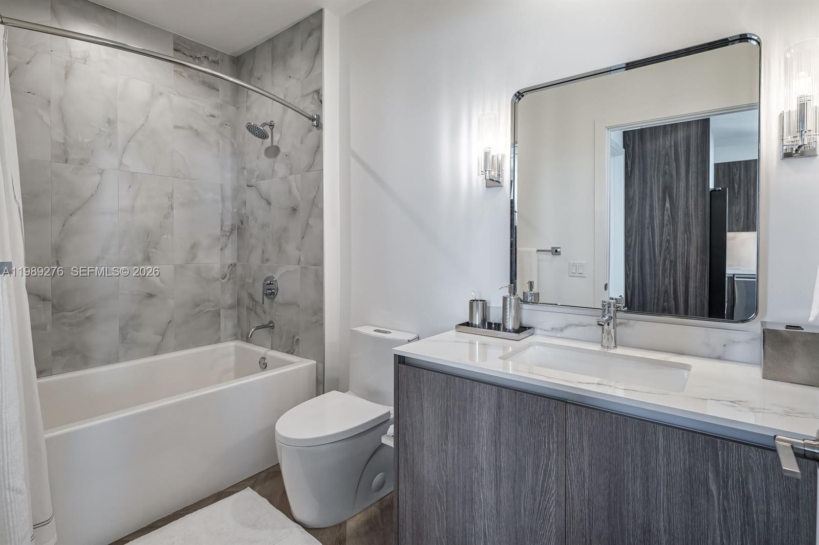 Veneto Las Olas - Residential Lease