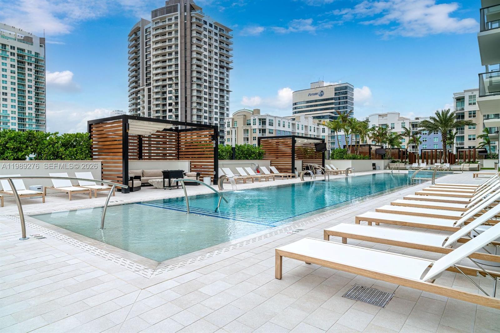 201 S Federal Hwy B3