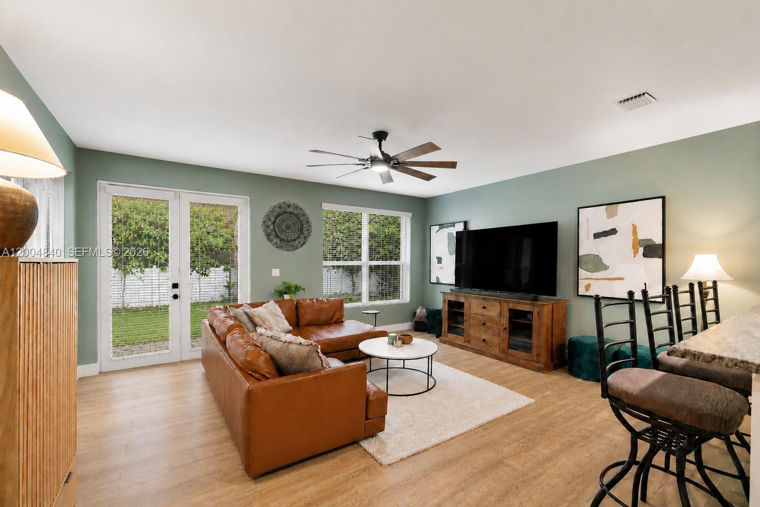 KENDALL COMMONS RESIDENTI - Residential