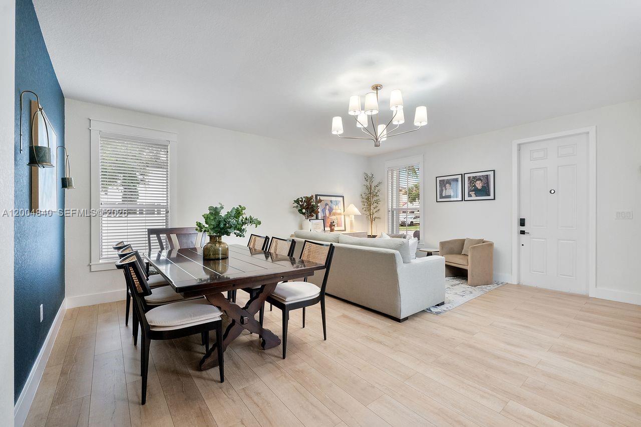 KENDALL COMMONS RESIDENTI - Residential