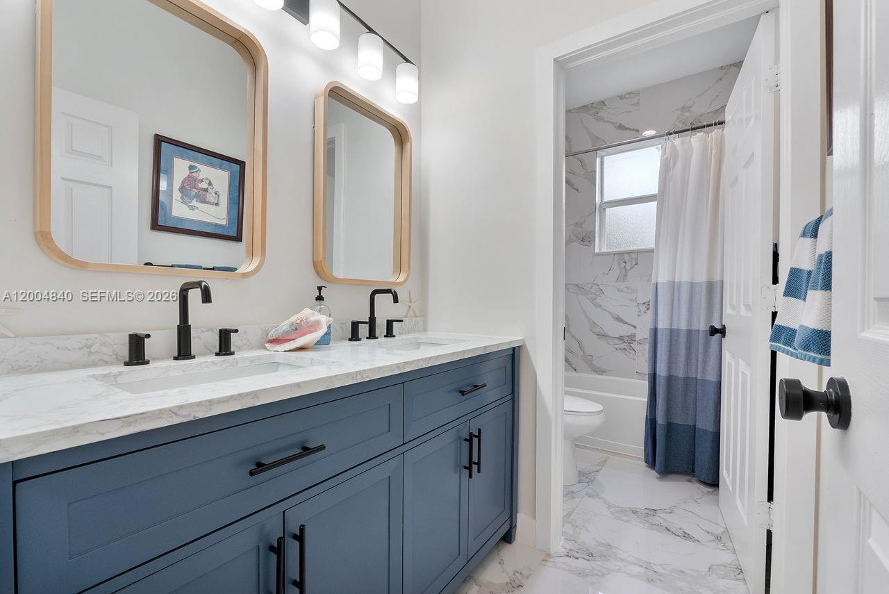 KENDALL COMMONS RESIDENTI - Residential