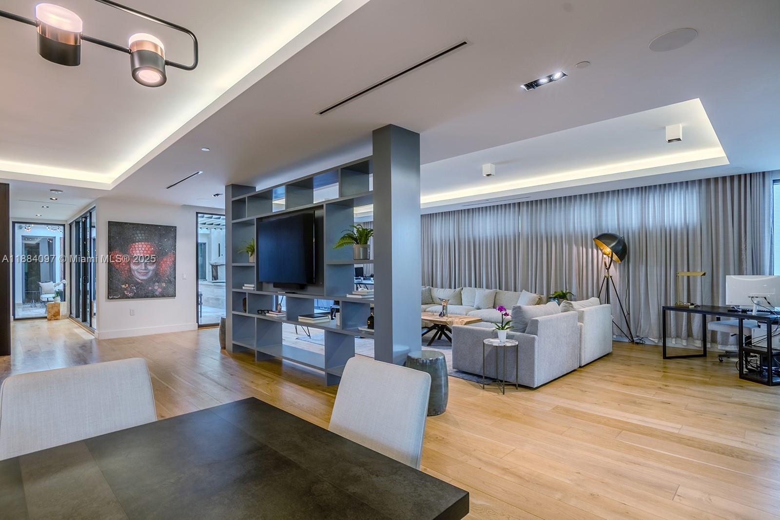 350 MERIDIAN CONDO - Residential