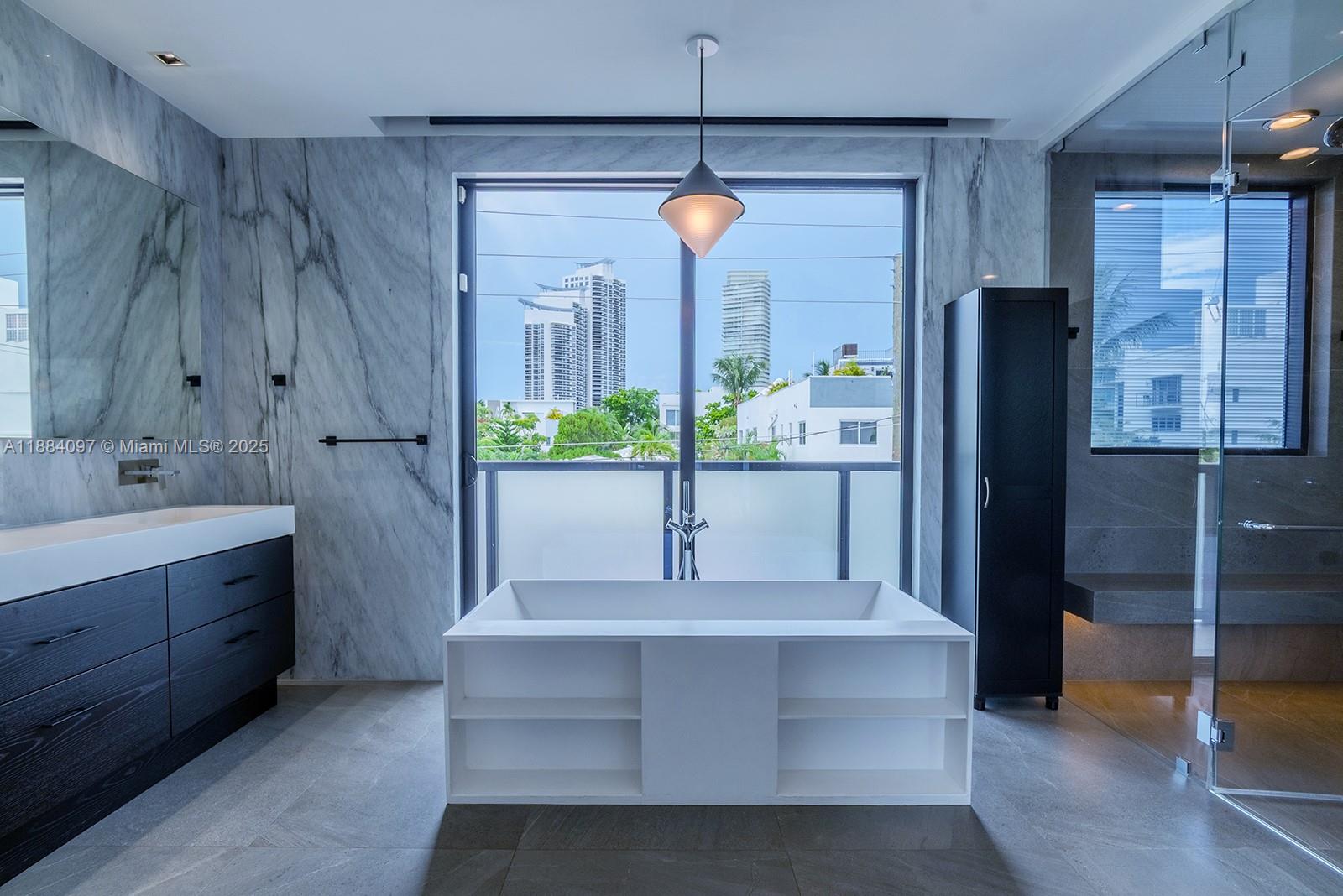 350 MERIDIAN CONDO - Residential