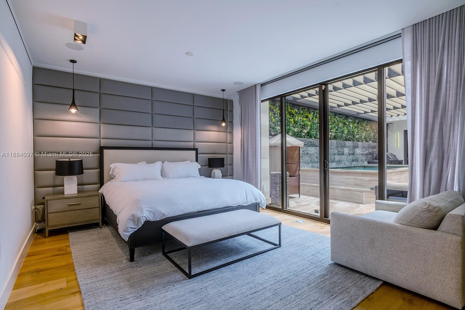 350 MERIDIAN CONDO - Residential