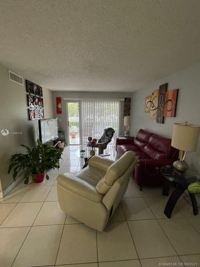 KENDALL LAKE TOWERS CONDO - Residential