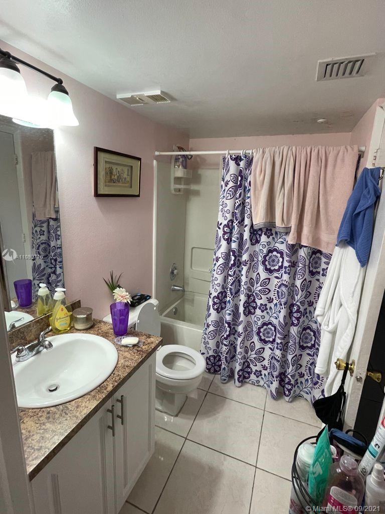 KENDALL LAKE TOWERS CONDO - Residential