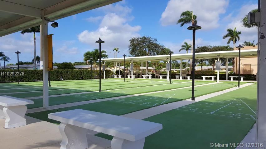 CRESTHAVEN VILLAS 10 COND - Residential