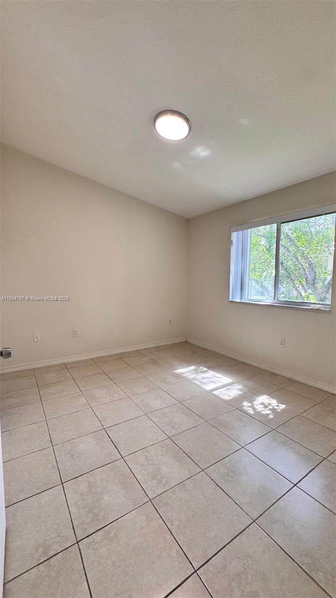 VENETIA GARDENS SOUTH CON - Residential