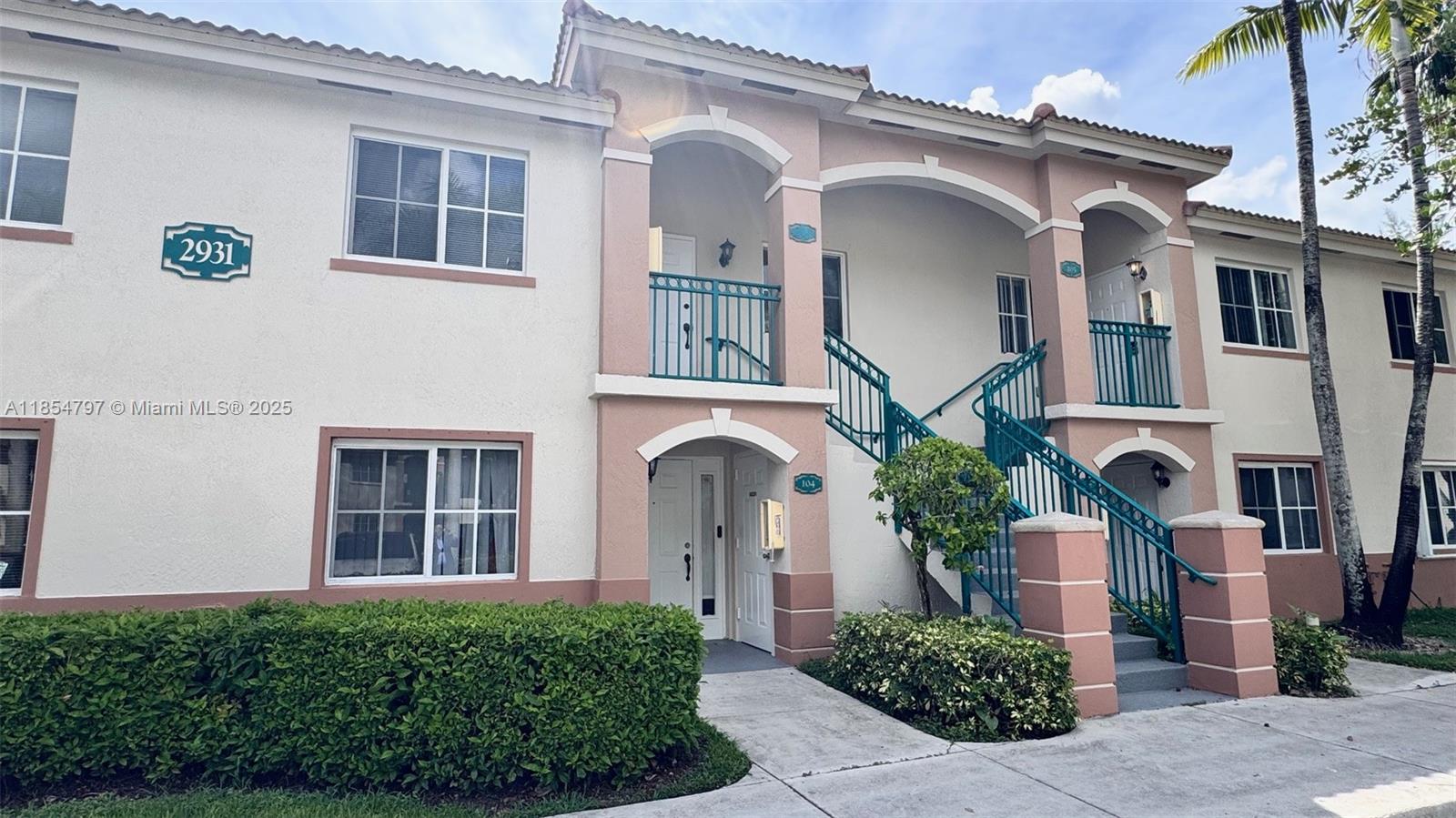 VENETIA GARDENS SOUTH CON - Residential
