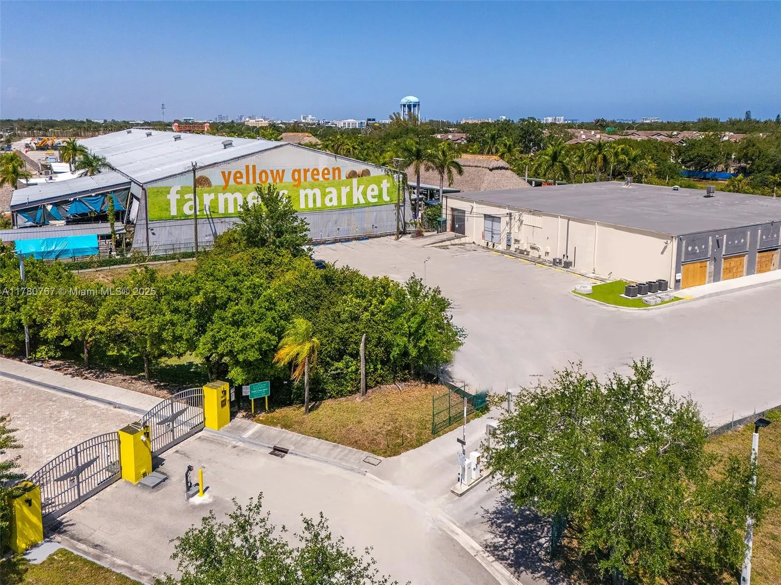 Hollywood, Florida 33021, United States, ,Residential,Active,109036