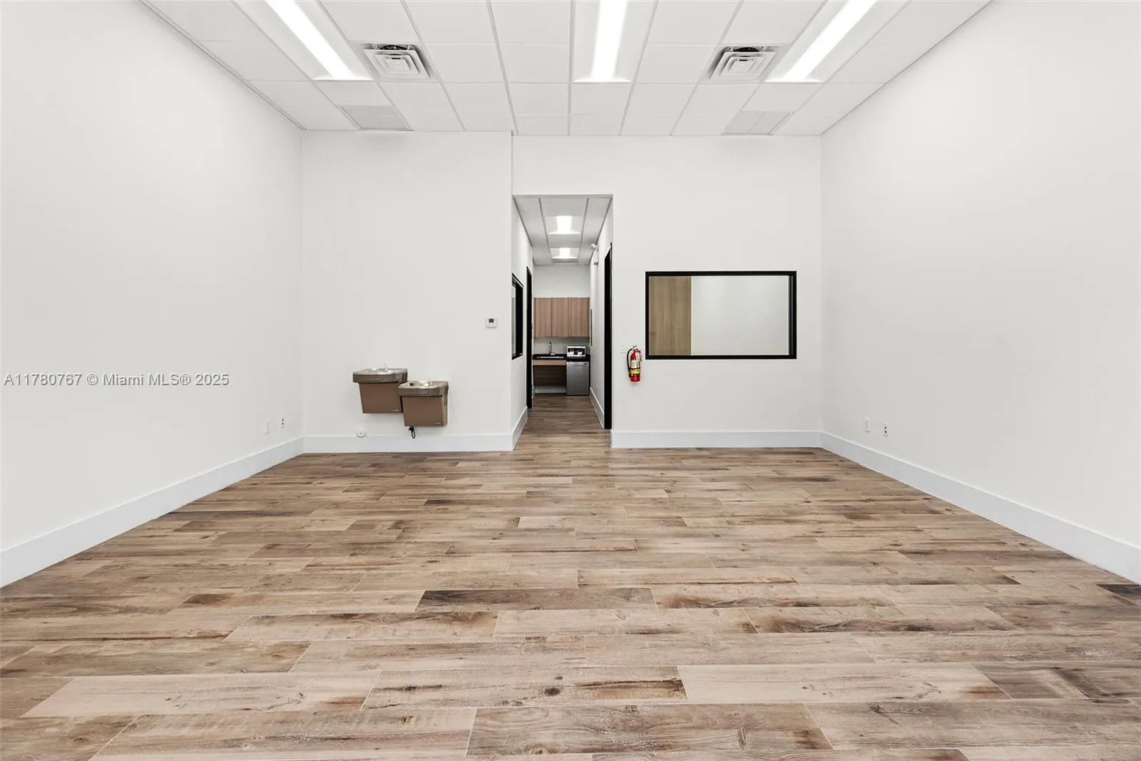 Hollywood, Florida 33021, United States, ,Residential,Active,109036