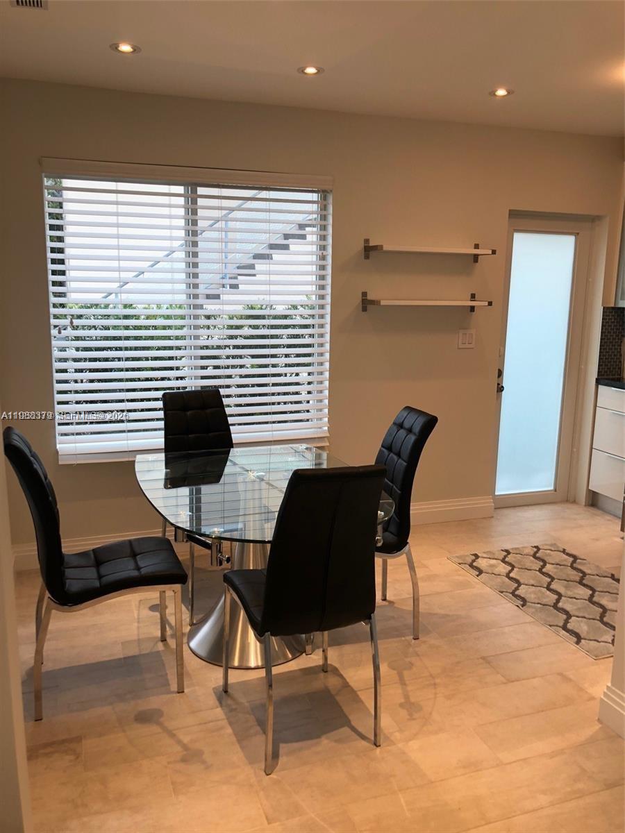 OCEAN BEACH ADDN NO 3 - Residential Income