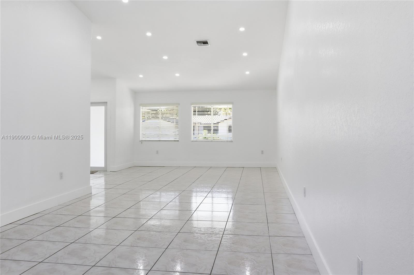 SAGA BAY SEC 1 PT 4 - Residential Lease