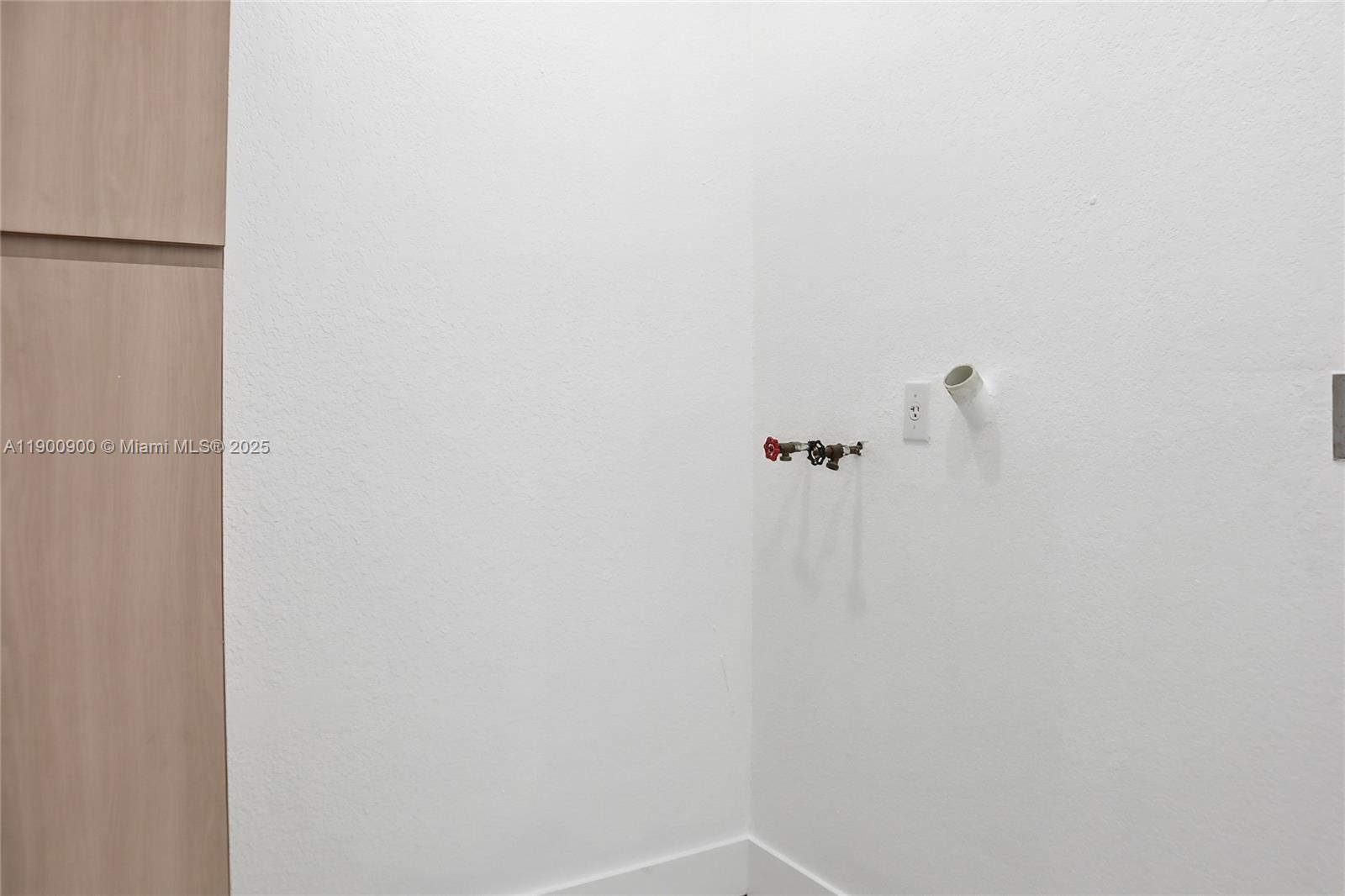 SAGA BAY SEC 1 PT 4 - Residential Lease