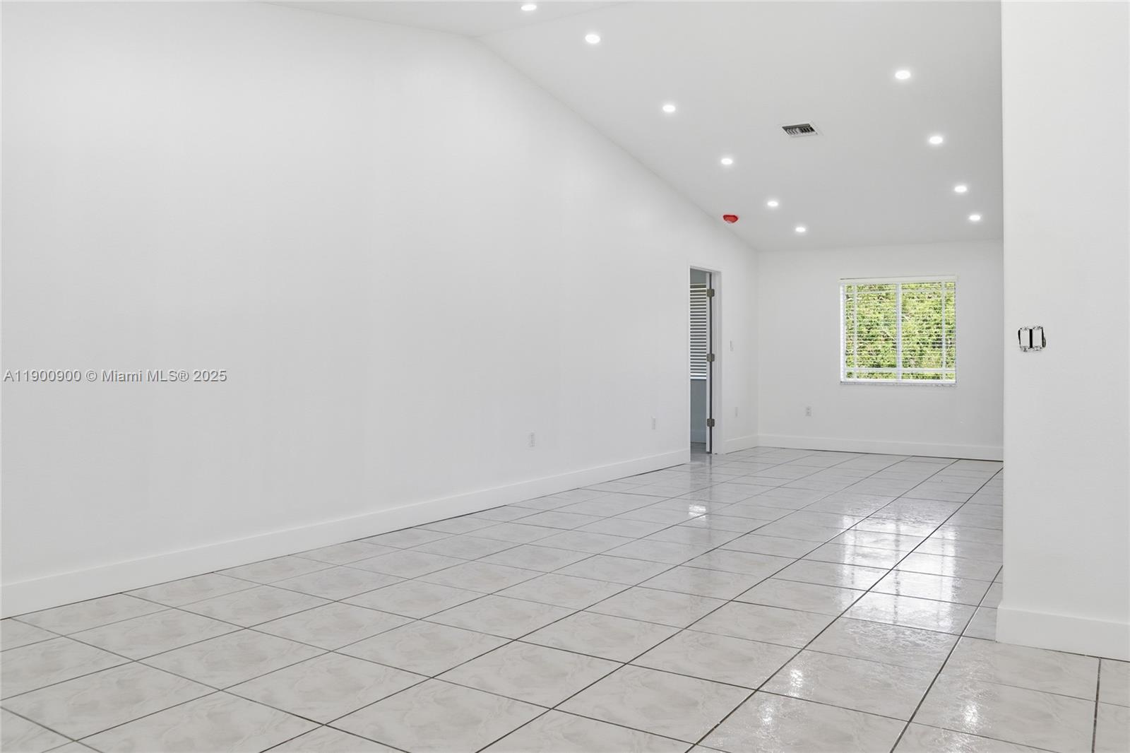 SAGA BAY SEC 1 PT 4 - Residential Lease