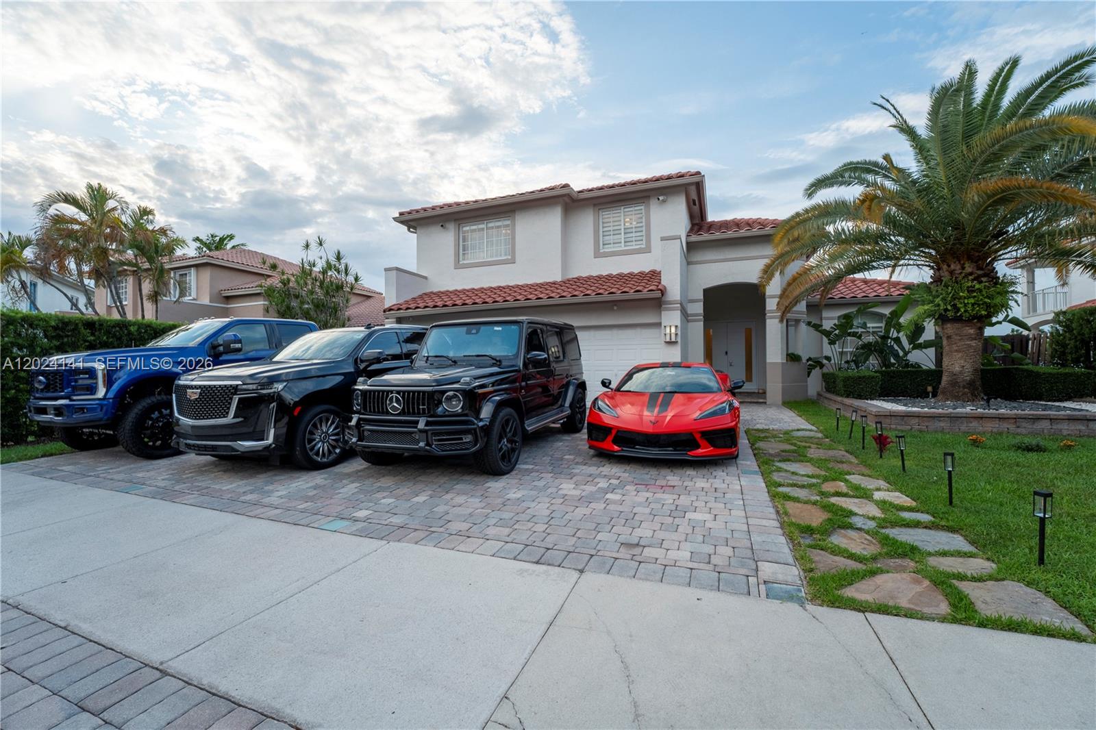 DORAL ISLES PACIFICA - Residential