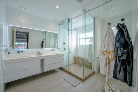 Tiny photo for Doral, FL 33178 (MLS # A12024141)
