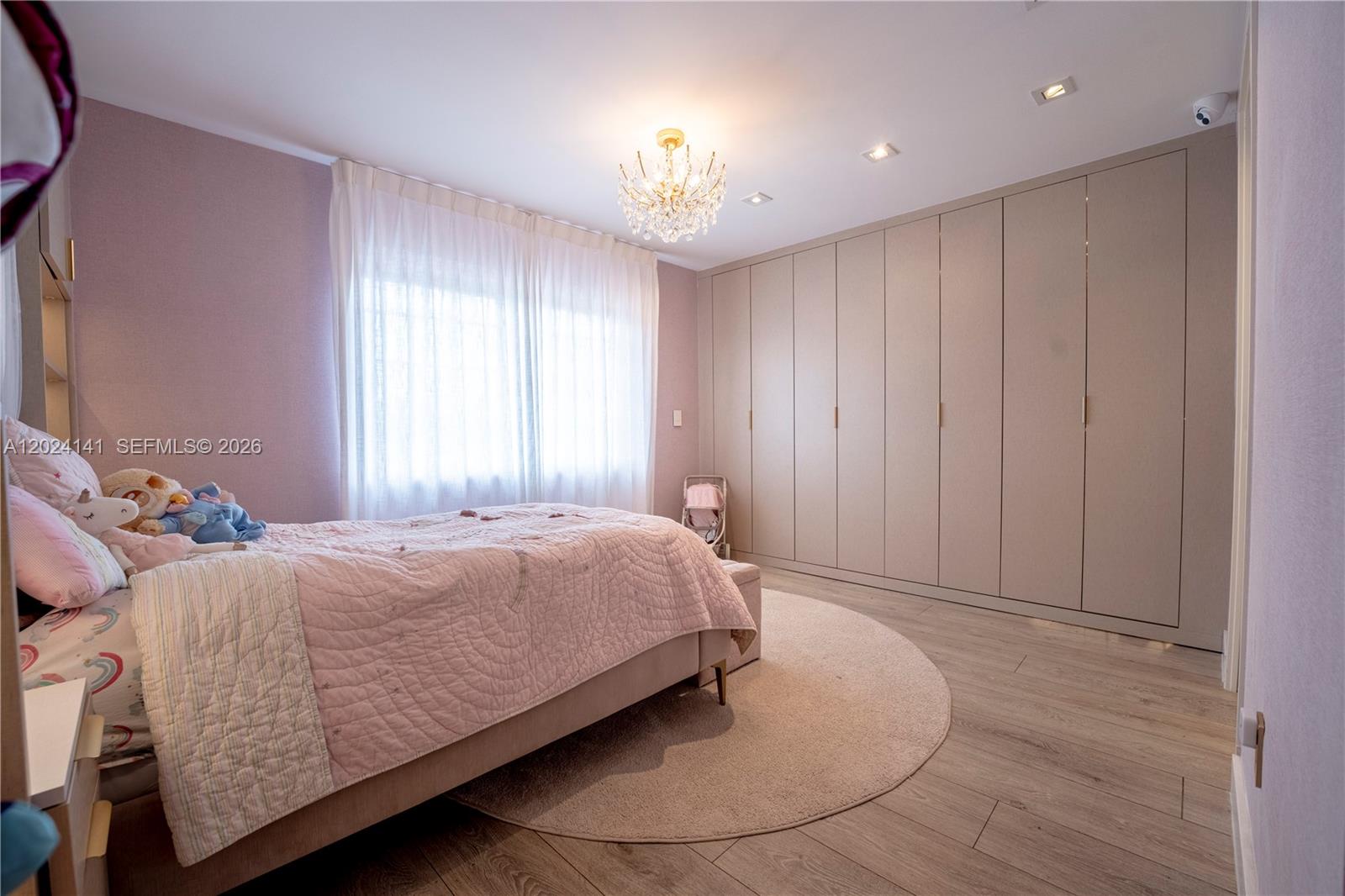 DORAL ISLES PACIFICA - Residential