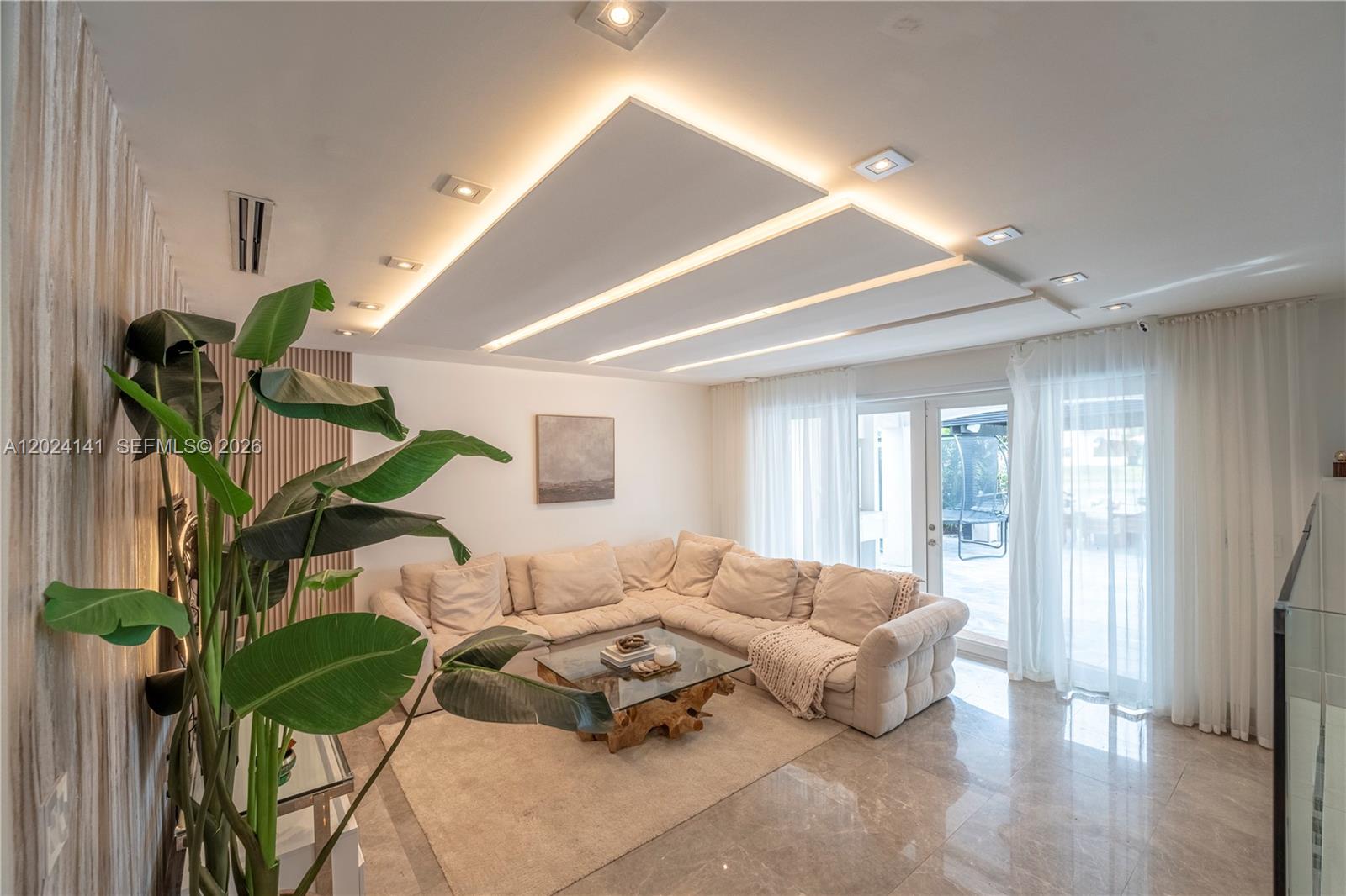 DORAL ISLES PACIFICA - Residential