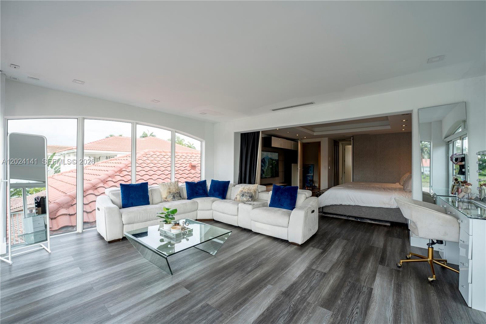 DORAL ISLES PACIFICA - Residential
