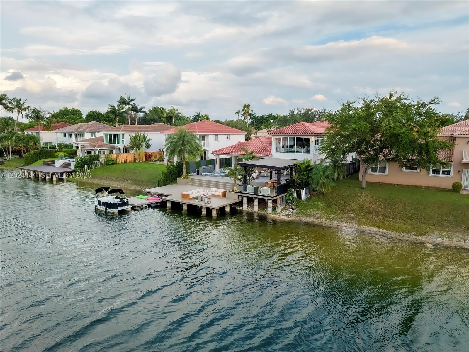 DORAL ISLES PACIFICA - Residential
