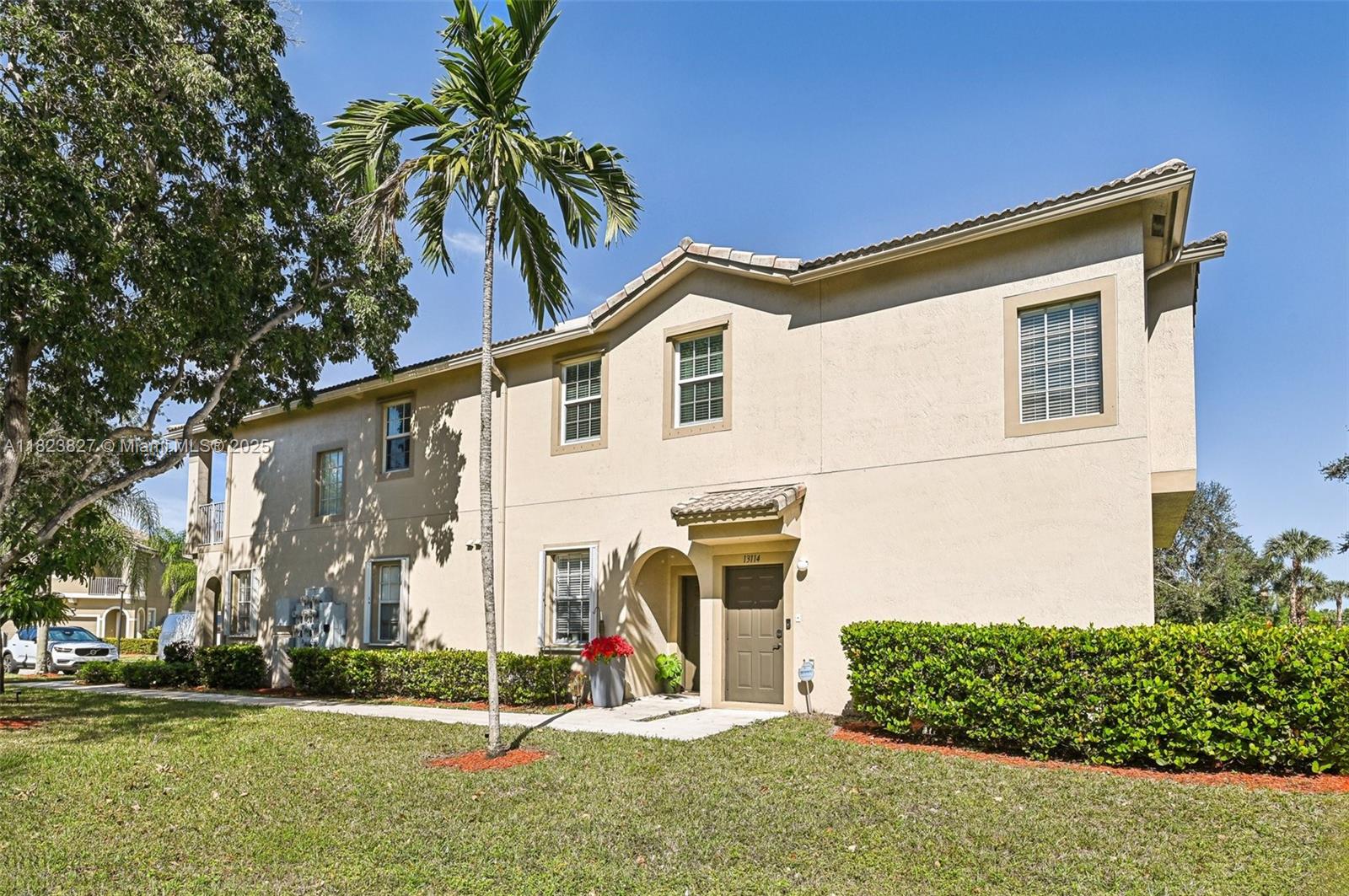13114 SW 44th St 2204