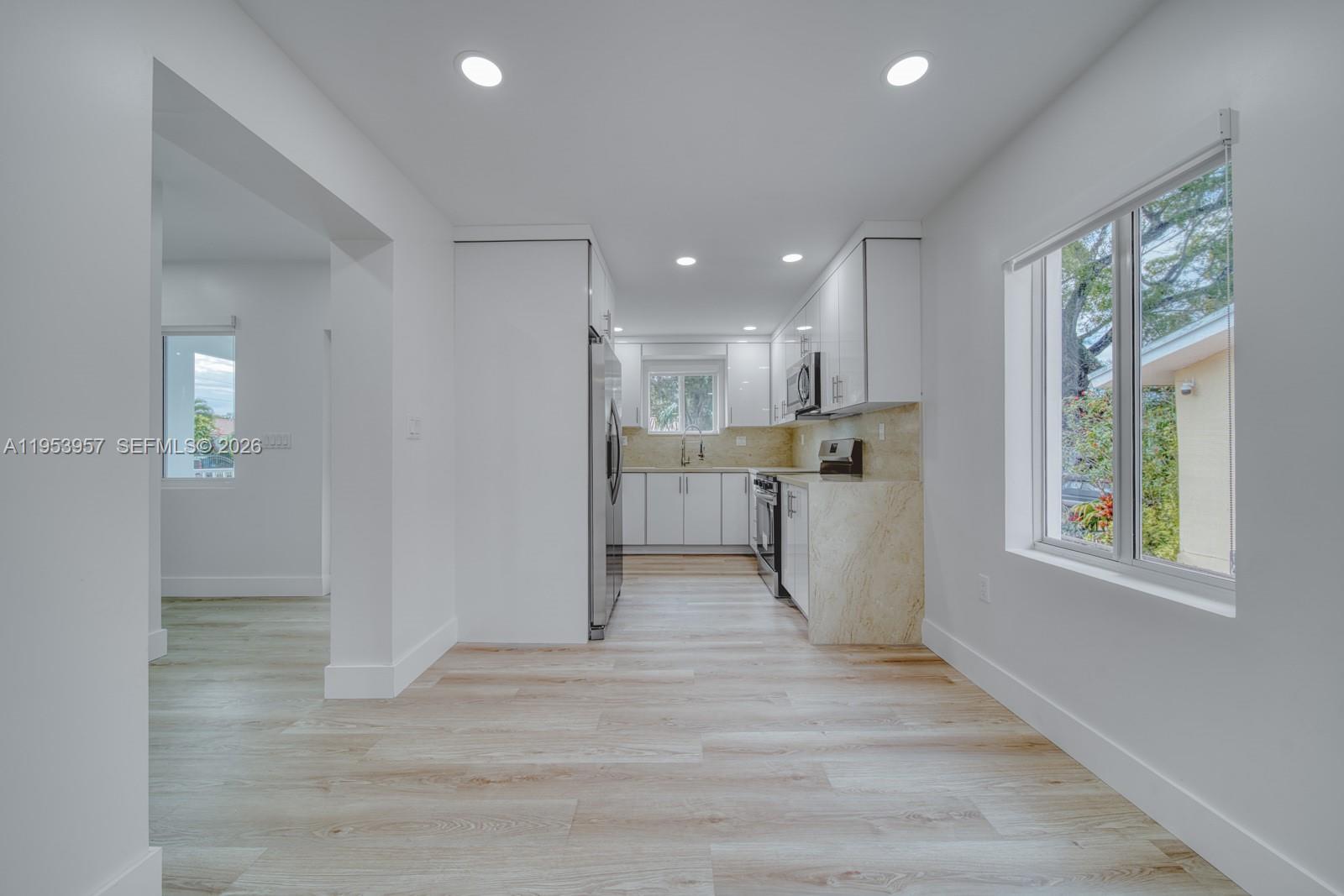 4345 SW 5th Ter