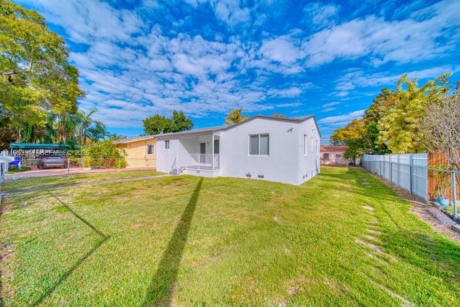 4345 SW 5th Ter