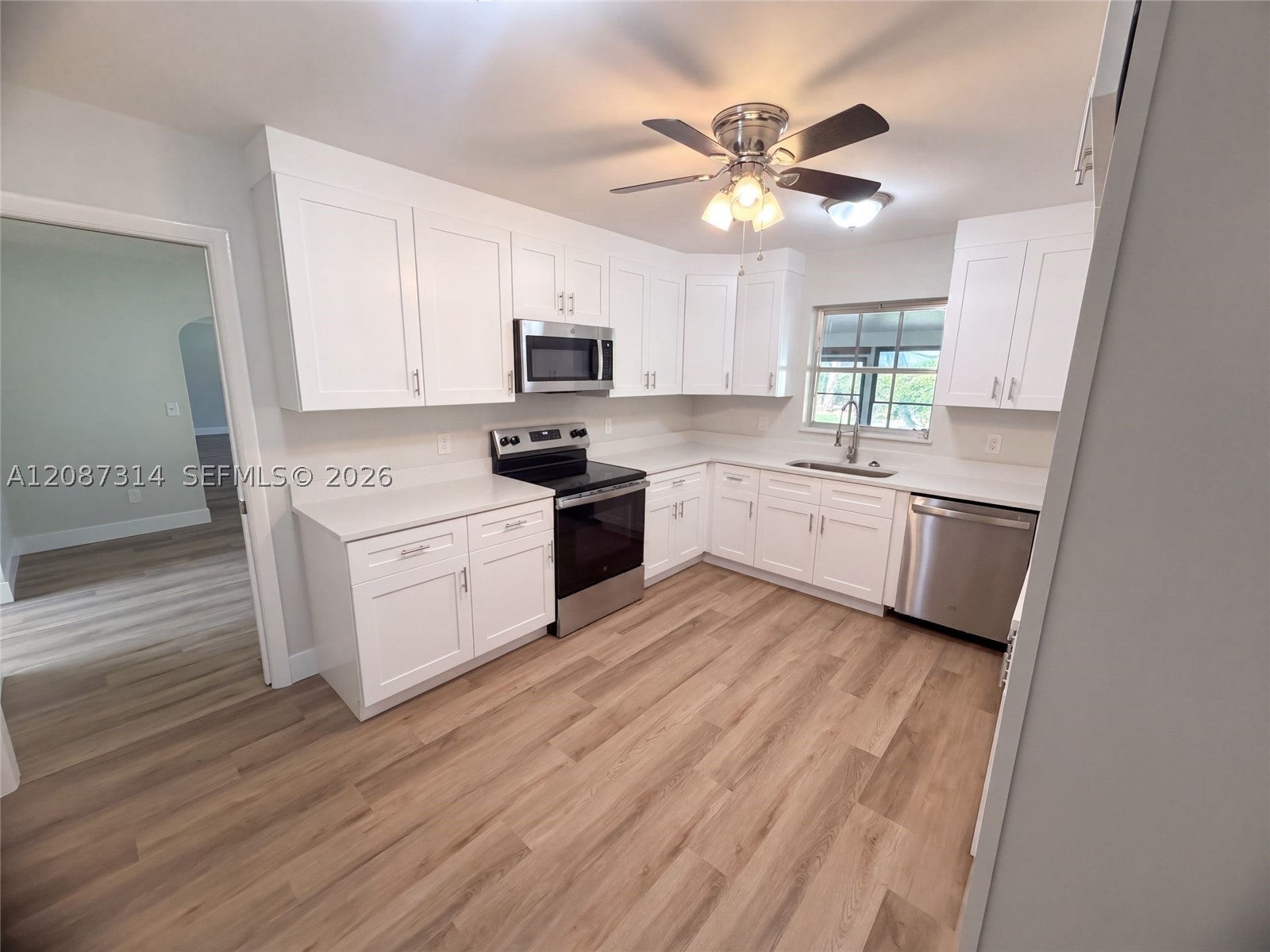 6501 Fort Pierce Blvd, Fort Pierce, FL, 34951/$356,000 2 6501 Fort Pierce Blvd